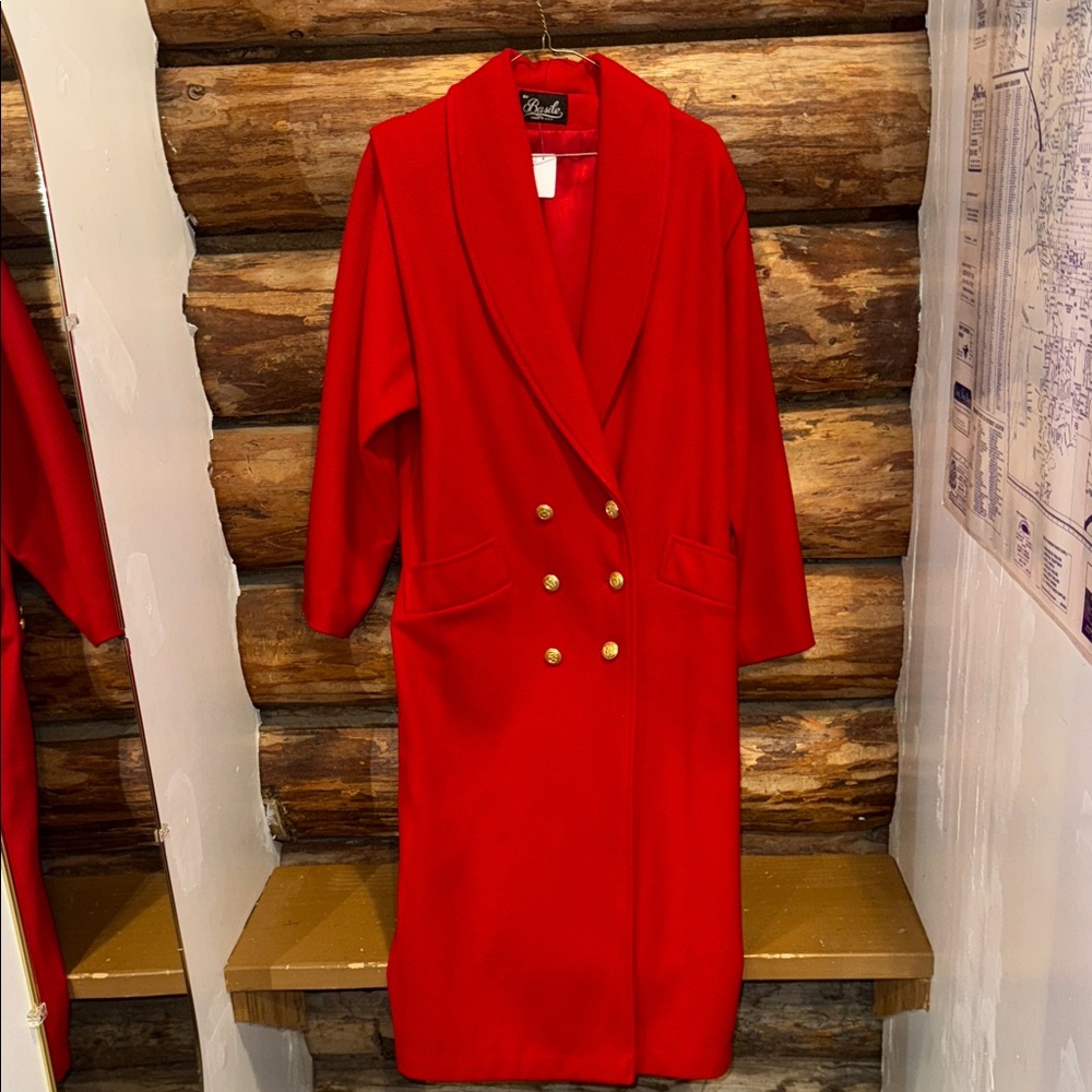 ❤️Gorgeous Vintage Basile Vintage Wool Red Coat with Gold Buttons